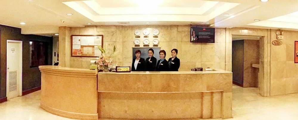 Cherry Blossoms Hotel Манила Екстериор снимка