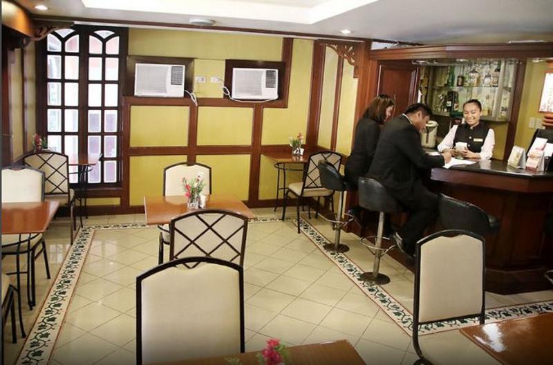 Cherry Blossoms Hotel Манила Екстериор снимка