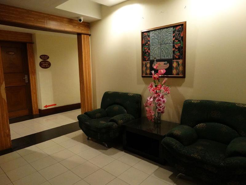 Cherry Blossoms Hotel Манила Екстериор снимка